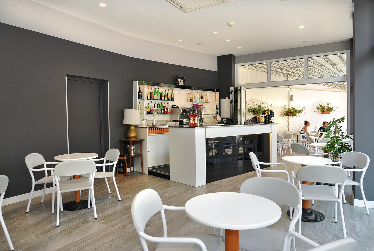 Hotel Austria Caorle Esterno foto