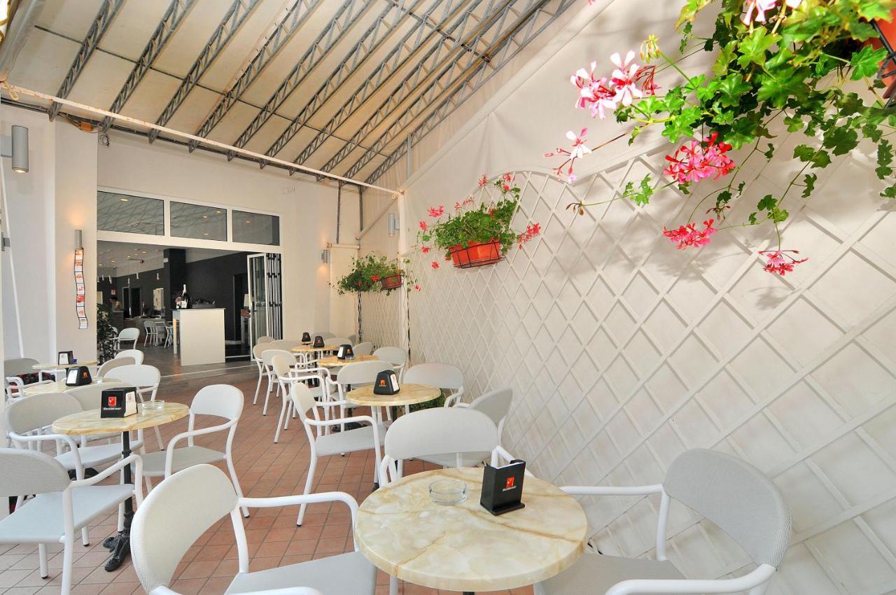 Hotel Austria Caorle Esterno foto