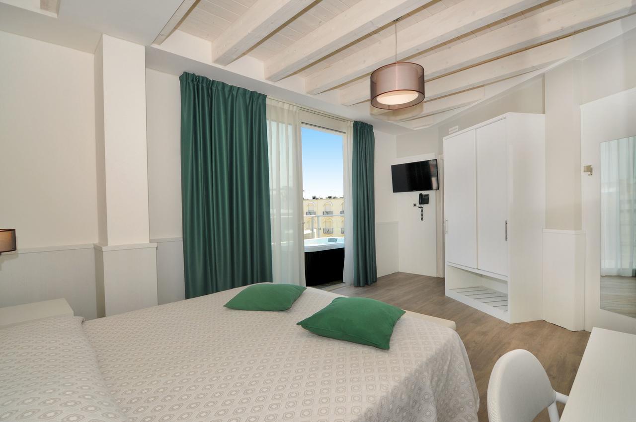 Hotel Austria Caorle Esterno foto