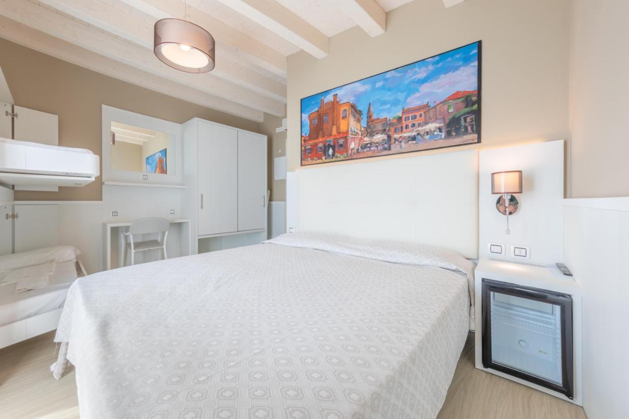 Hotel Austria Caorle Esterno foto